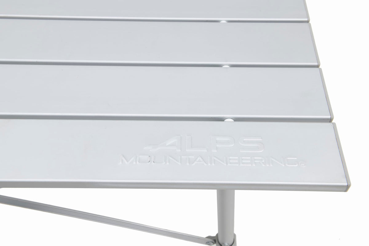 Aluminum Roll-Top Camp Table R96631