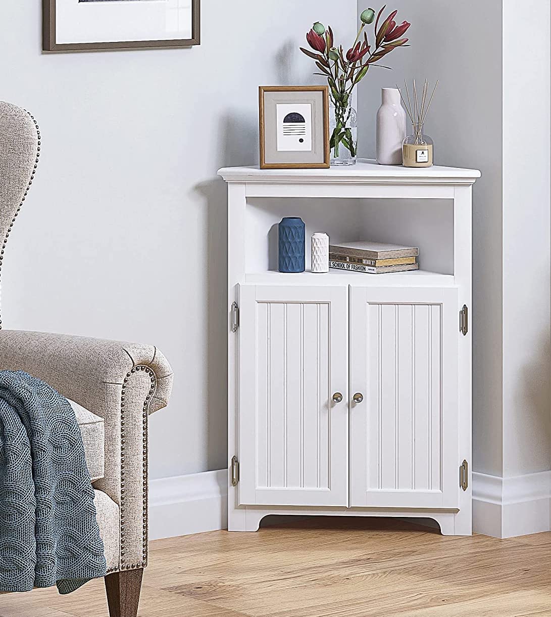 White Corner Bathroom Cabinet with Doors and Adjustable Shelf O2995