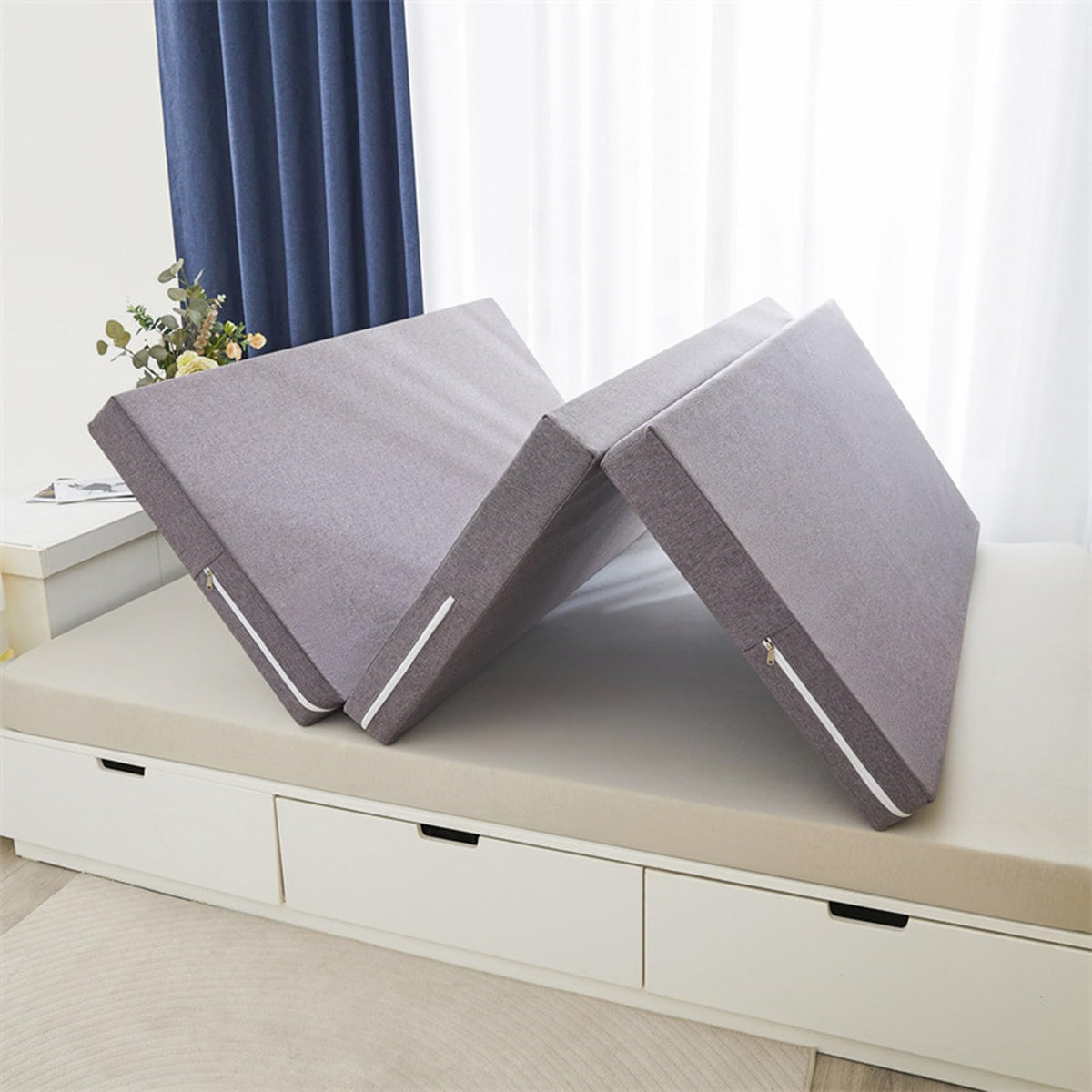 Queen Size Portable Foldable Memory Foam Trifold Mattress with Washable Cover J28409
