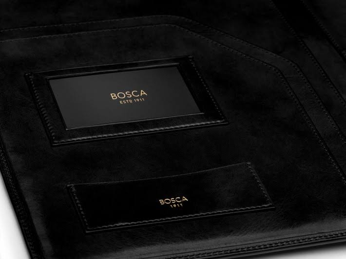 Leather Pad Cover Black R558871
