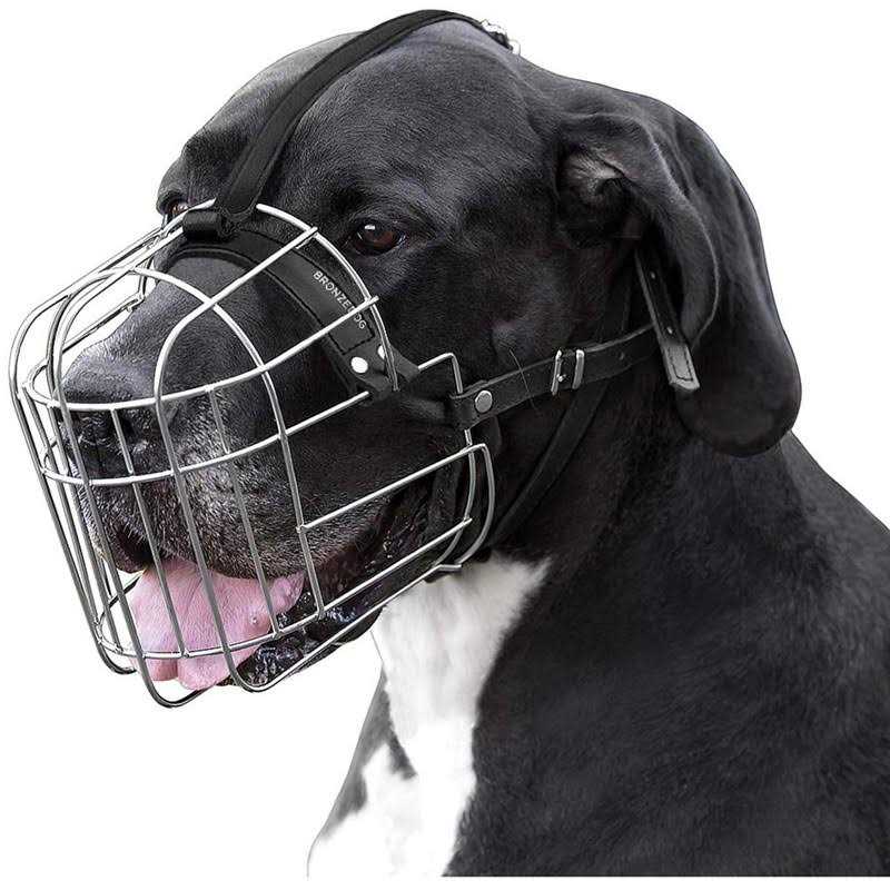 Metal Dog Muzzle Wire Basket with Leather Straps S6421